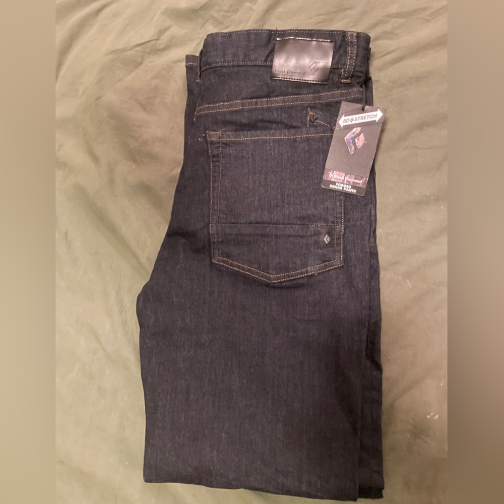 Black diamonds forged denim jeans size 33 x 32